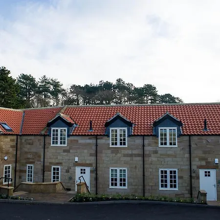 Cottages At The Raithwaite Estate