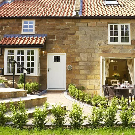 Cottages At The Raithwaite Estate בית נופש